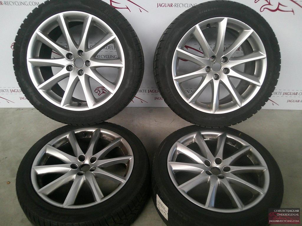19″ Velgen breed set Jaguar XJ,  X351 met winterbanden, Auto-onderdelen, Banden en Velgen, Gebruikt, Banden en Velgen, Personenwagen