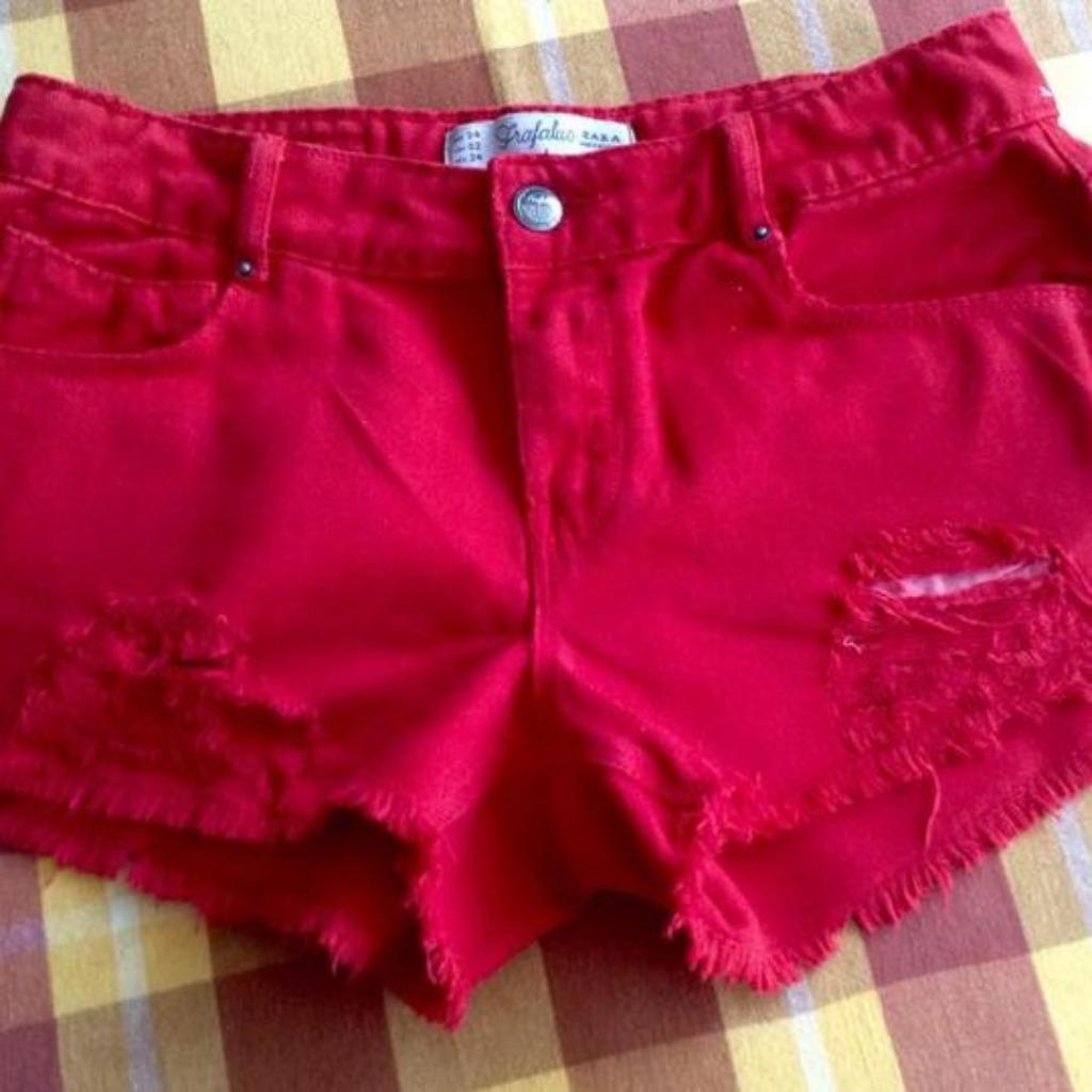 Short rouge femme XS, Vêtements | Femmes, Enlèvement ou Envoi, Comme neuf, Autres couleurs, W27 (confection 34) ou plus petit