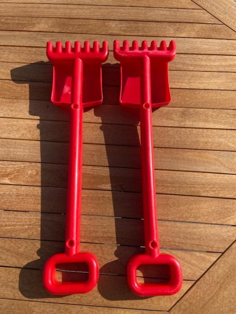 2 x Pelle et râteau pour enfant pour la plage, Enlèvement ou Envoi, Utilisé
