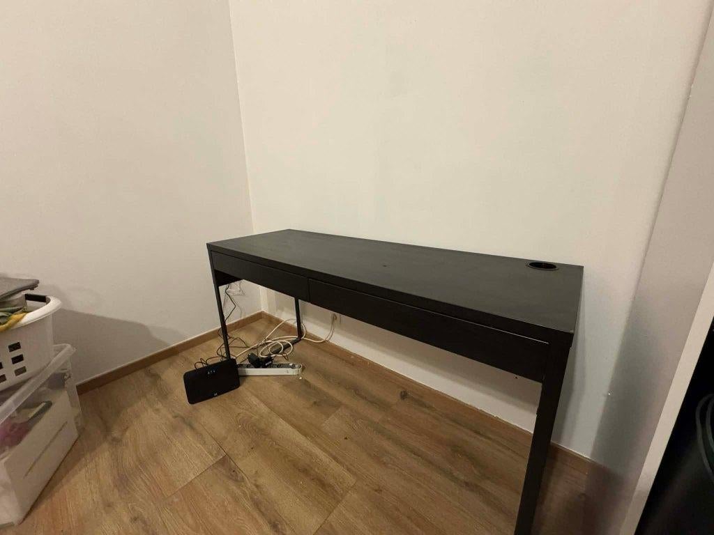 MICKE Bureau, brun noir, 142x50 cm, Enlèvement, Utilisé