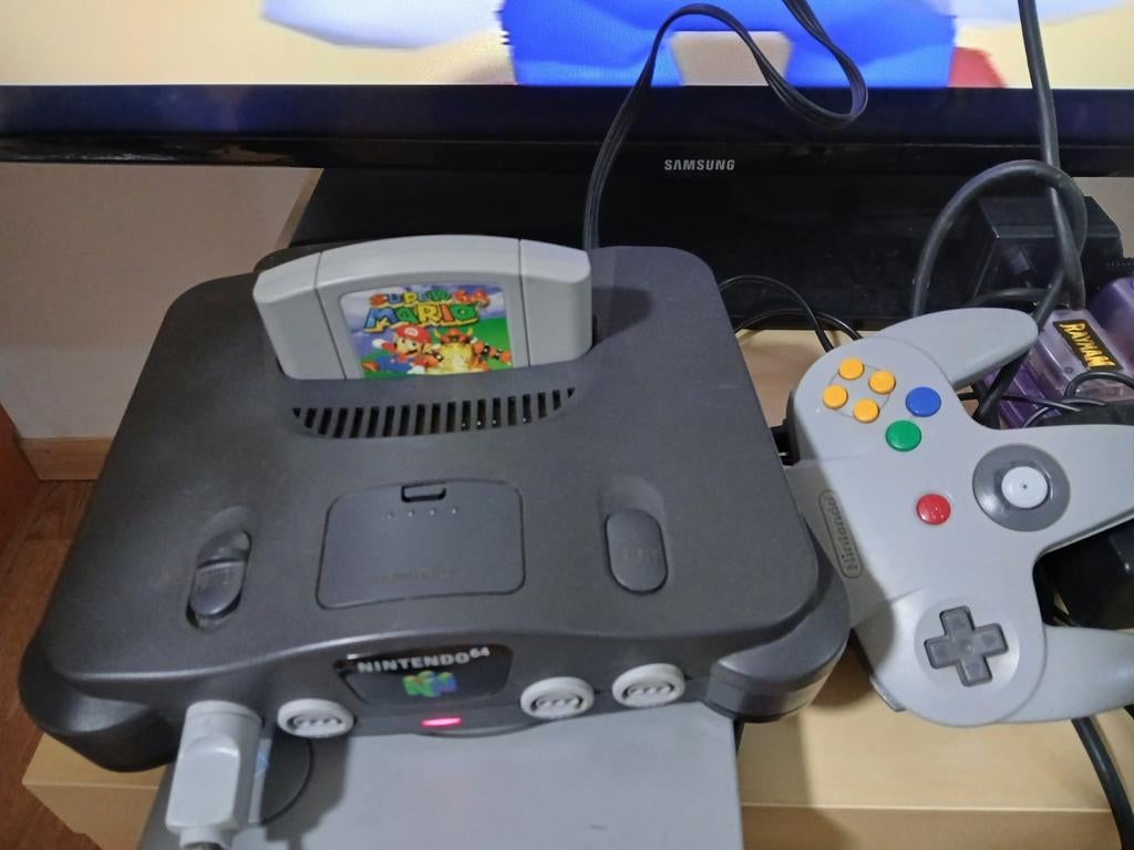 N64-console met Mario 64!, Games en Spelcomputers, Ophalen of Verzenden, Gebruikt