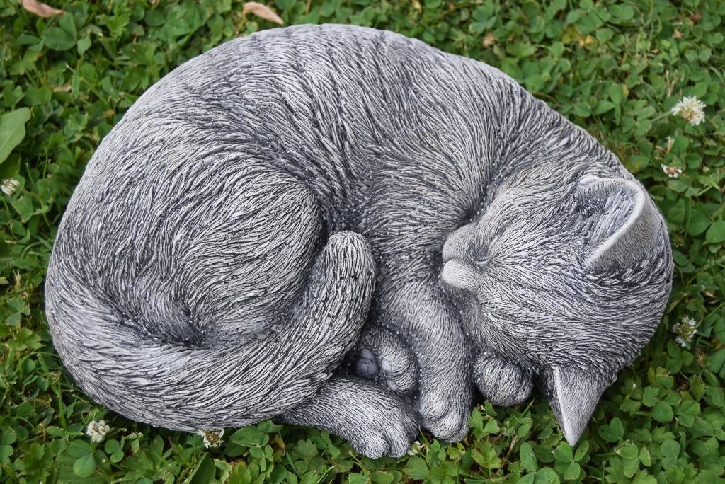 SLAPENDE KAT IN GEPATINEERDE STEEN, Ophalen of Verzenden, Nieuw, Steen, Dierenbeeld