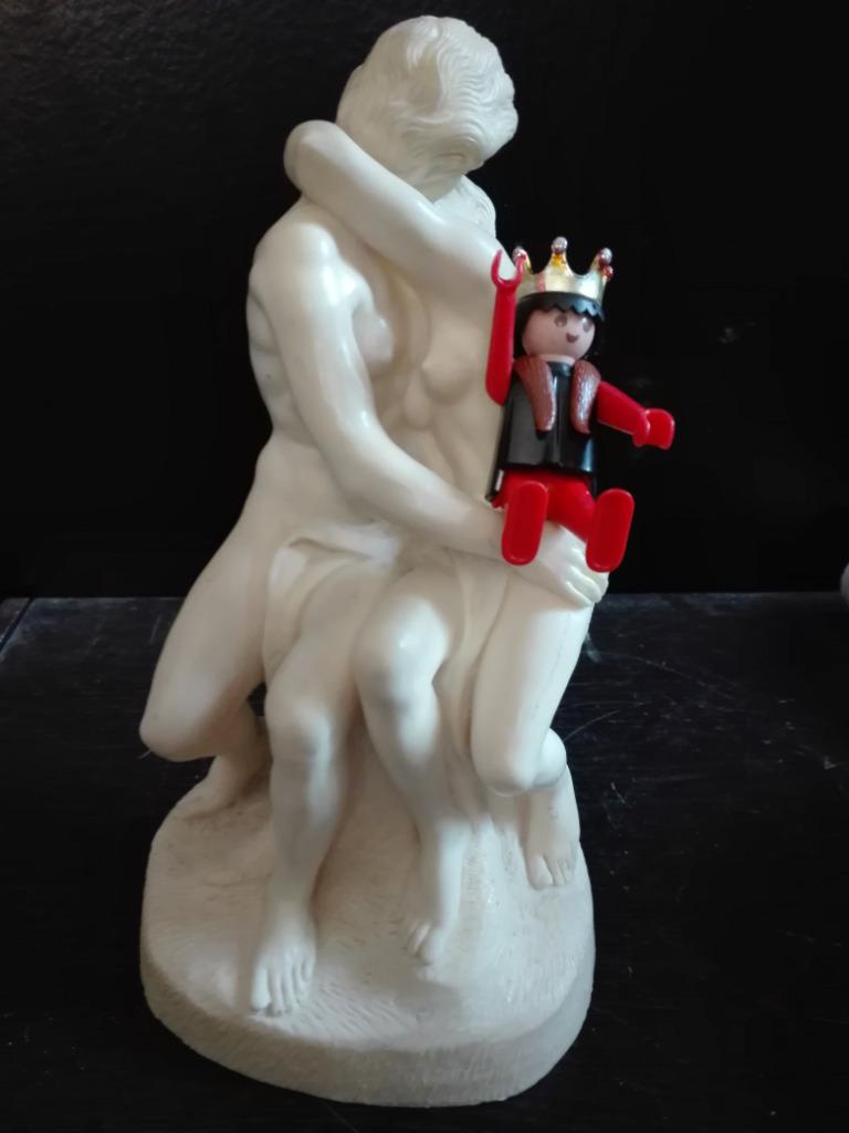 253) Vasco en pudding ( Vasco Wabenik V ), Antiek en Kunst, Kunst | Beelden en Houtsnijwerken, Ophalen of Verzenden