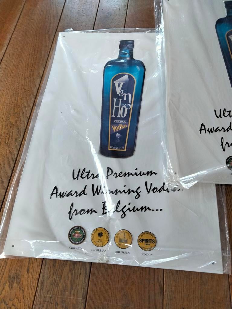Van Hoo vodka belge réclame en métal neuve toujours emballé., Enlèvement ou Envoi, Neuf, Duvel