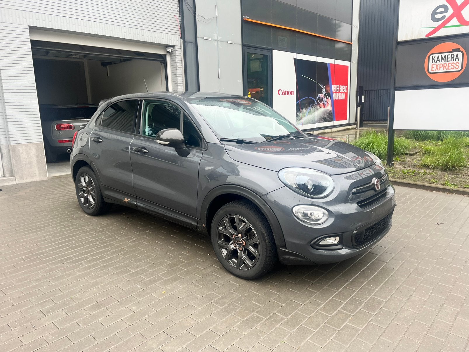 FIAT 500 X 68.000 KM, Monovolume, 139 g/km, 4 cilinders, Leder en Stof