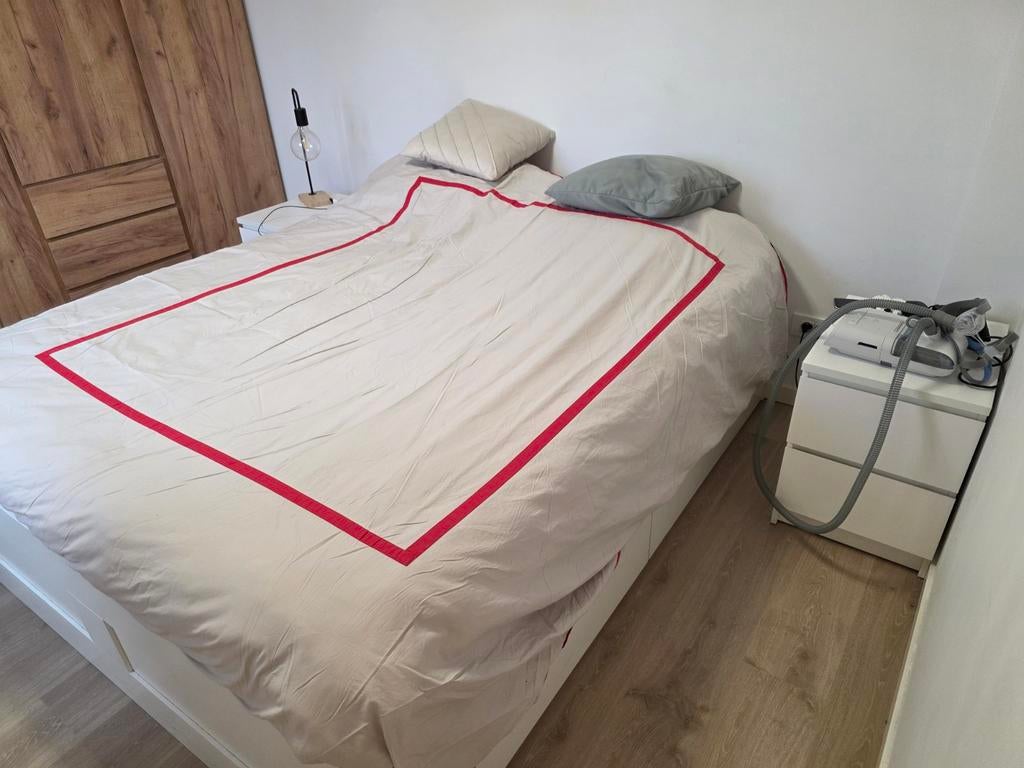 2 persoonsbed met 2 nachtkastjes te koop., Huis en Inrichting, Ophalen