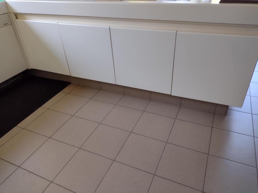 lage opbergkast, Ophalen