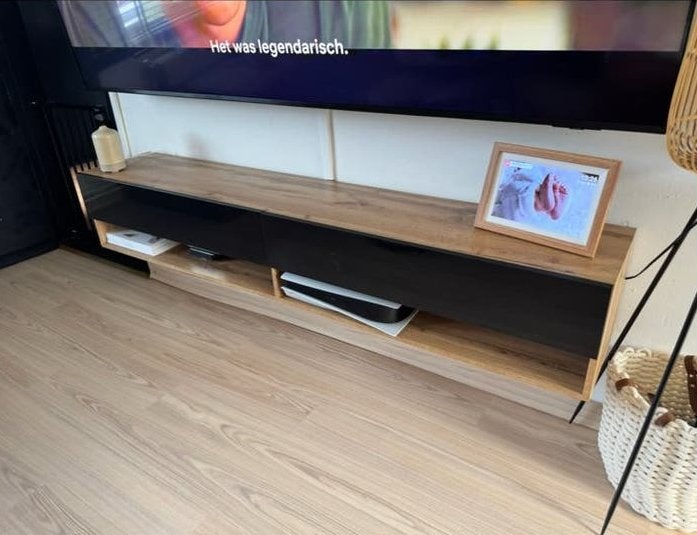 Tv kast, Ophalen, Zo goed als nieuw