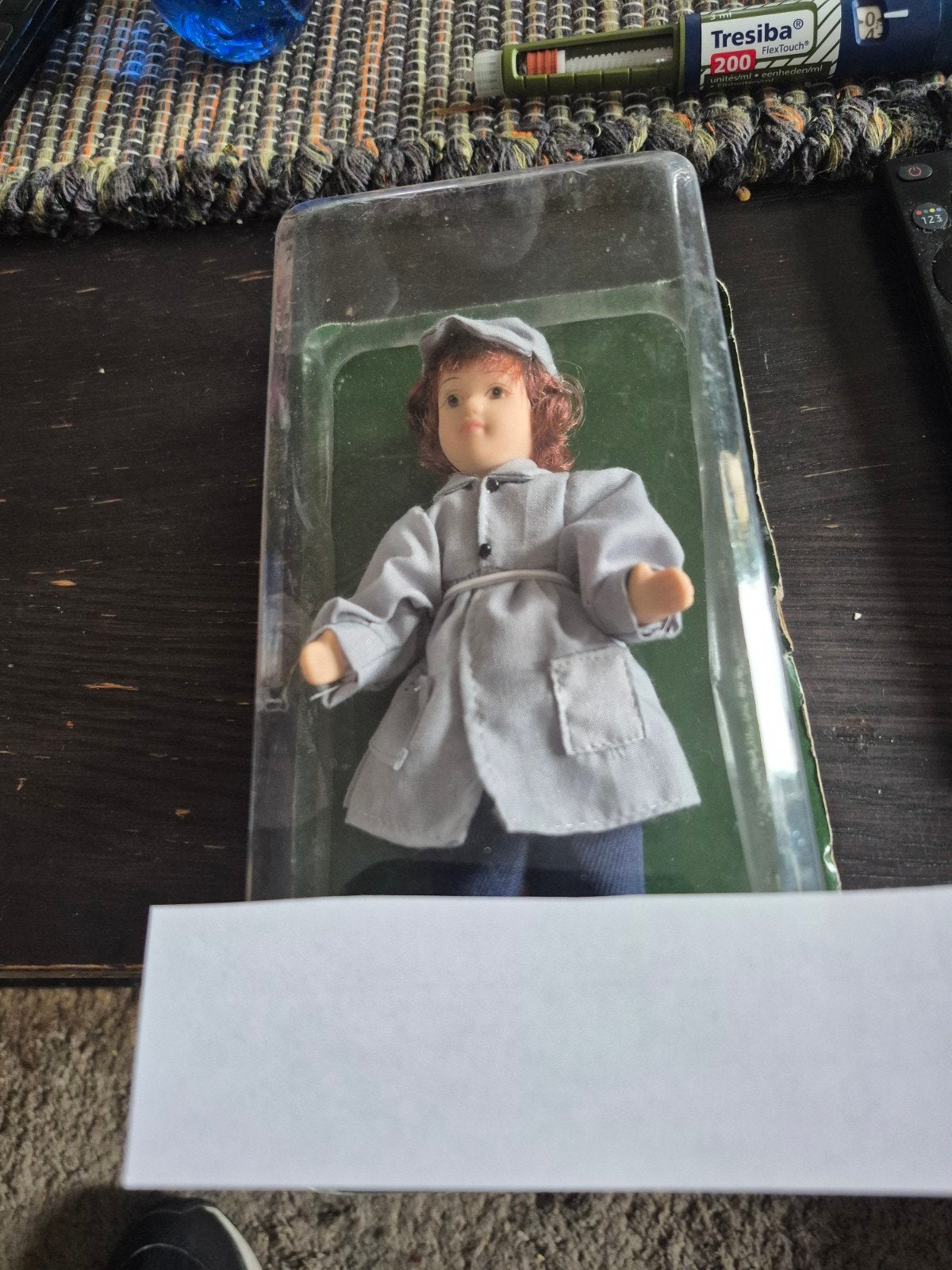 5 poupées de collection en porcelaine DeAgostini

Joli lot d, Enlèvement ou Envoi