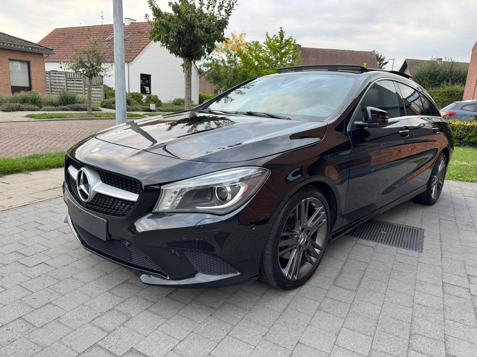 Mercedes CLA180 1.6 essence automatique, Achat, Euro 6, Entreprise, Noir