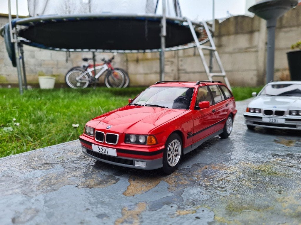 BMW 320i E36 Touring - Échelle 1/18 - LIMITED - PRIX : 69€, Enlèvement ou Envoi, Neuf, Voiture, Autres marques