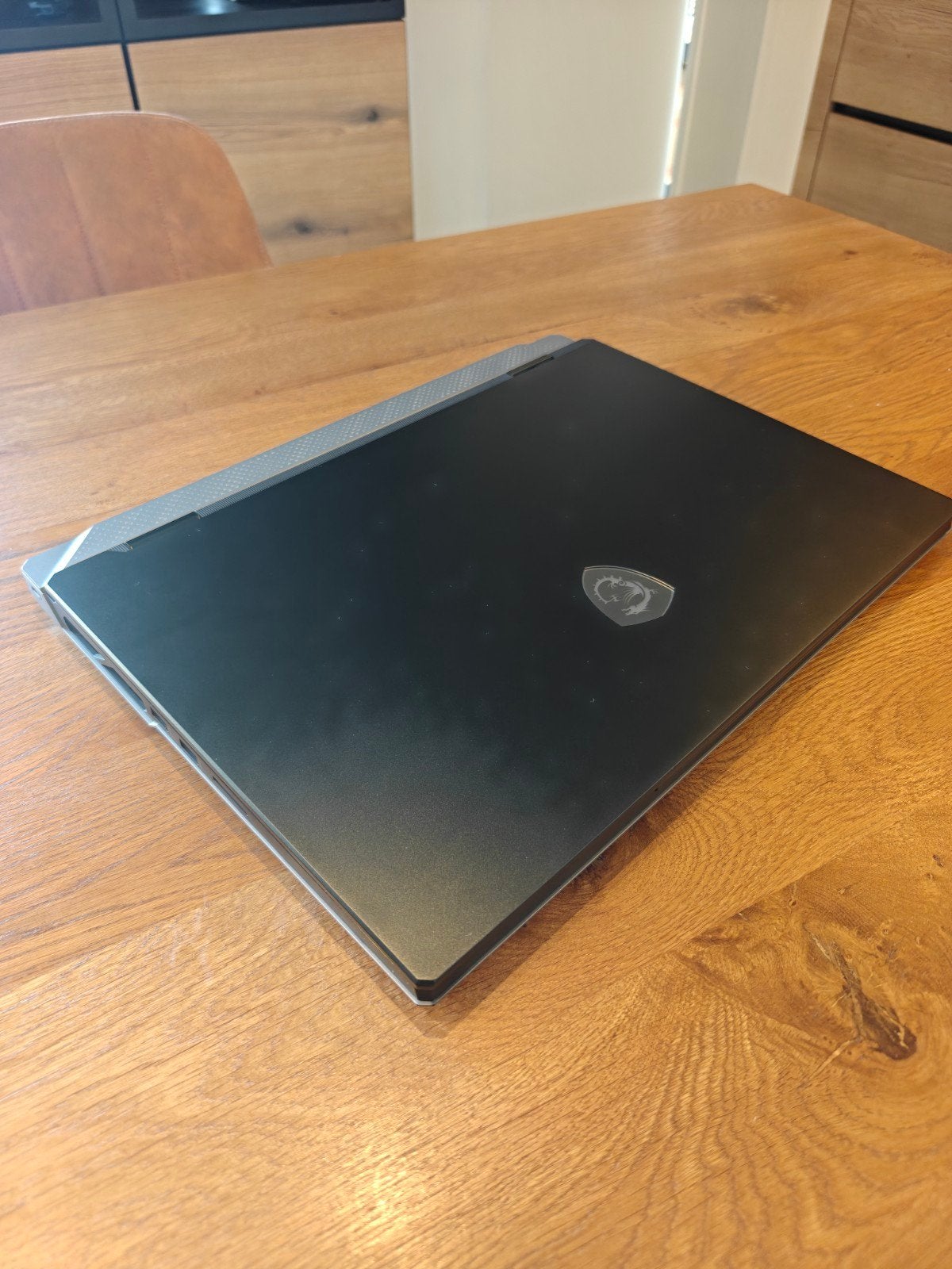 MSI Titan 18 HX A14VIG-042BE - Extreme laptop voor Gaming en, Informatique & Logiciels, Ordinateurs portables Windows, Msi, Comme neuf