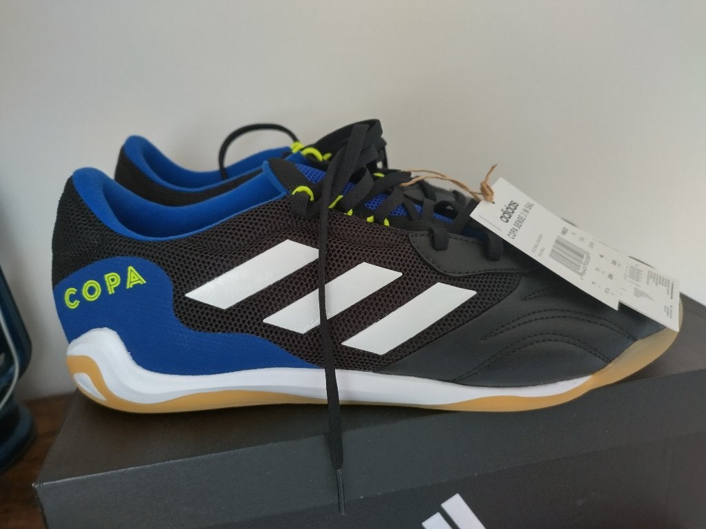 Retro Adidas zaalvoetbalschoenen (nieuw - nooit gedragen), Ophalen, Nieuw, Schoenen