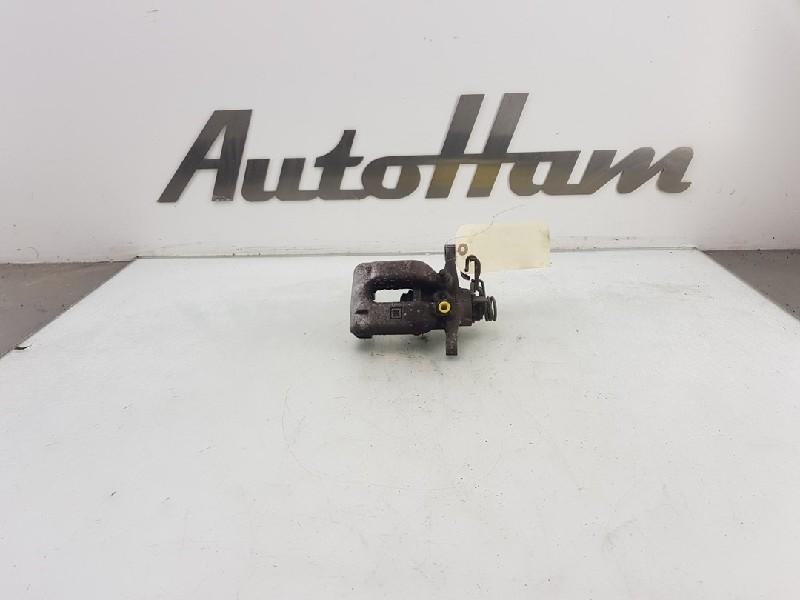 REMKLAUW LINKS ACHTER Opel Astra K (01-2015/12-2022), Gebruikt, Opel