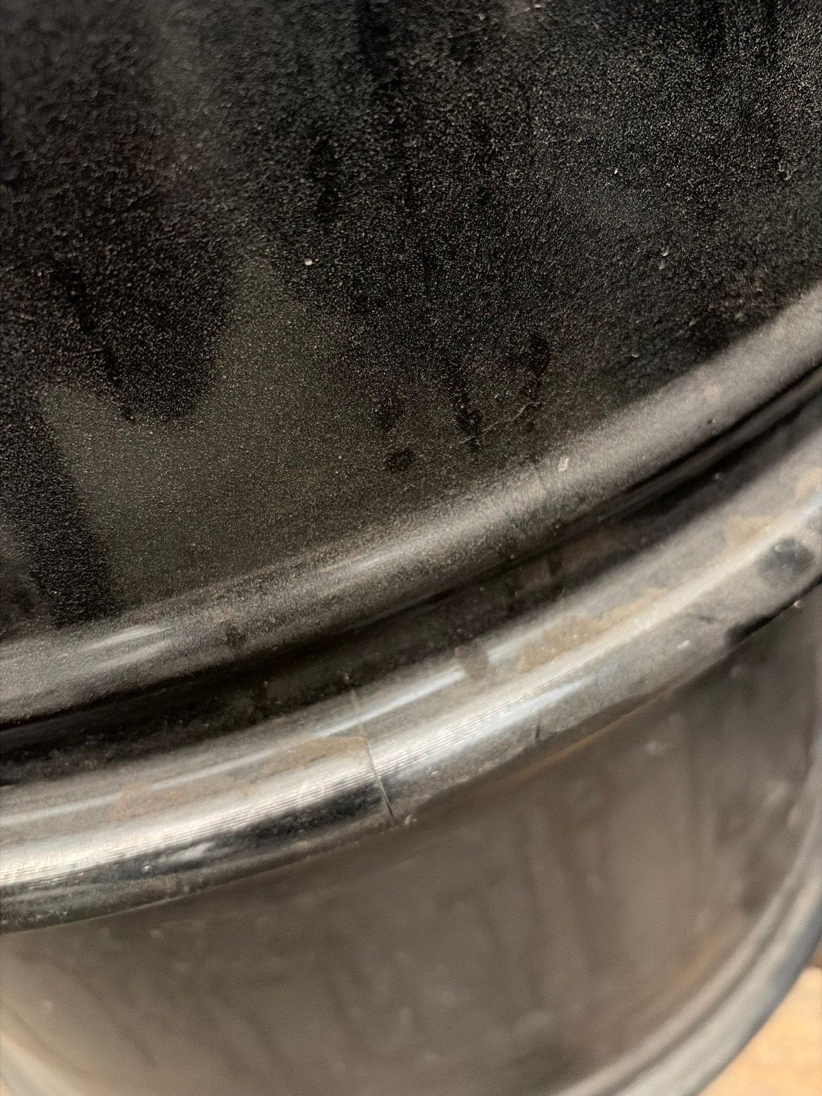 Reparatie van gebarsten velg, kraszeil, kurk