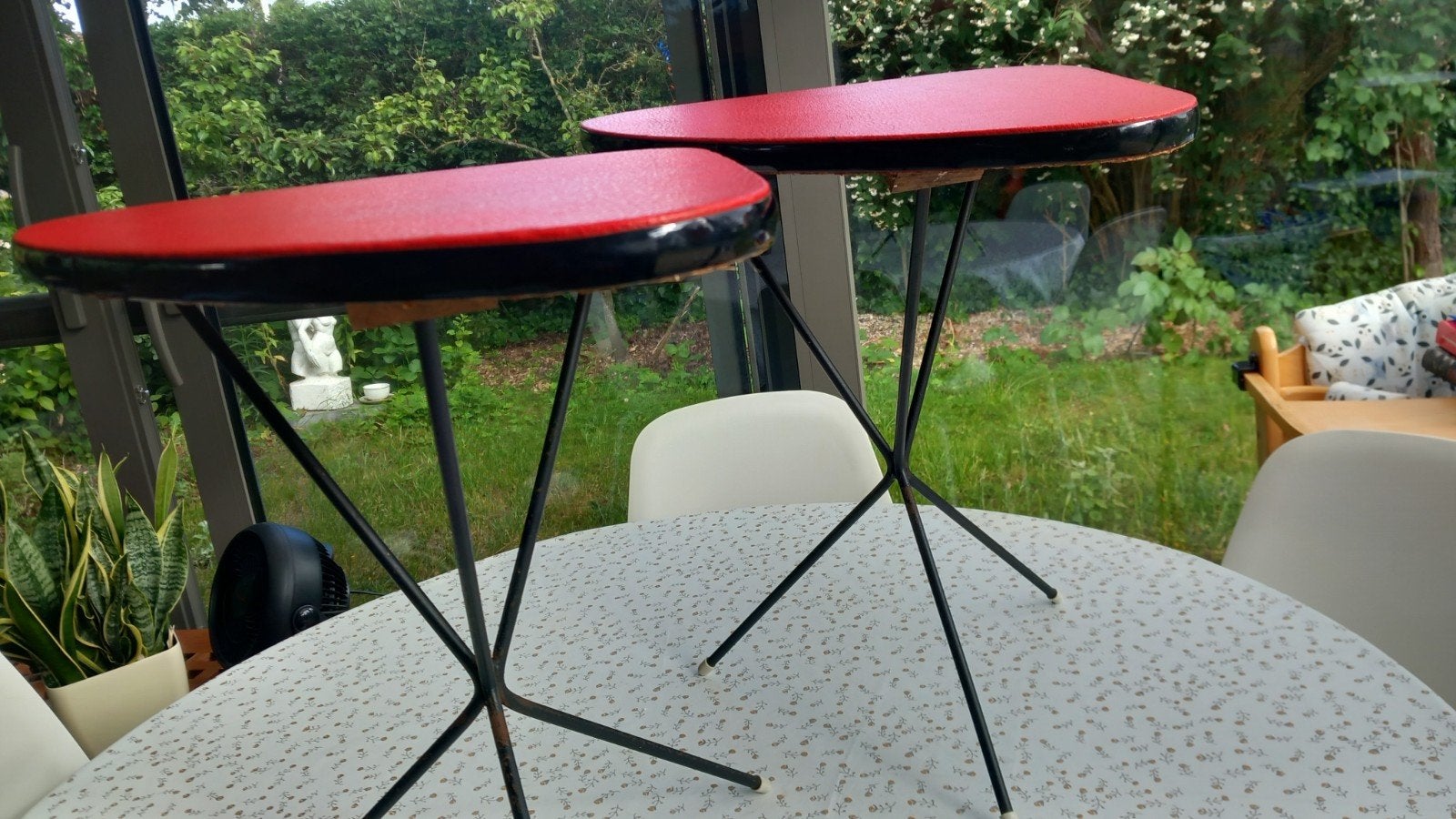 Originele vintage bijzettafeltjes jaren 50 60, Enlèvement