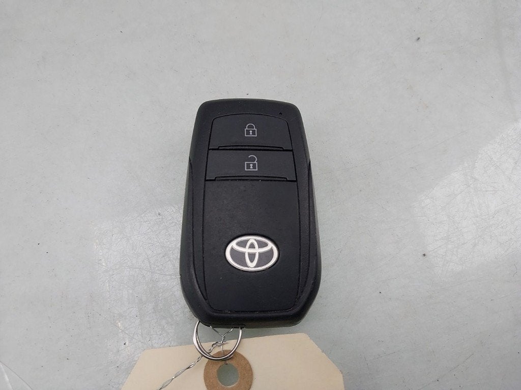 CLE Toyota Yaris Cross (PB1 / PJ1) (|8990HK0051|), Kundenbetreuung@toyota.de, Toyota, Utilisé, Toyota-Allee 2
50858  Köln, DE