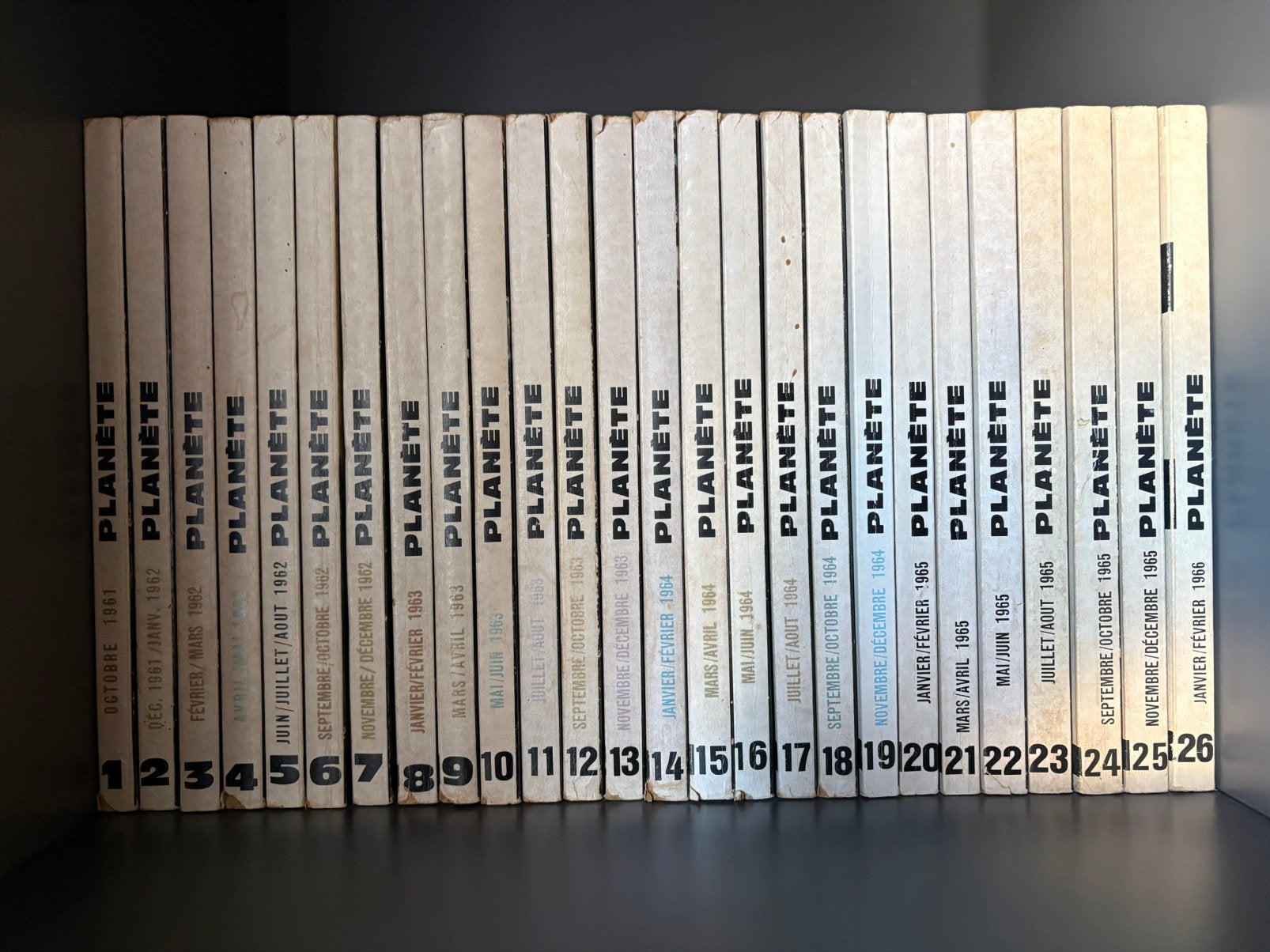 Lot de 26 numéros — Revue PLANÈTE (1961-1966), Louis Pauwels, Boeken, Ophalen, Gelezen, Overige onderwerpen