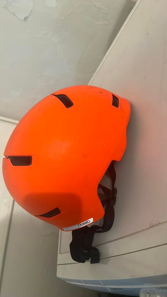 Casque vélo, Enlèvement, Comme neuf