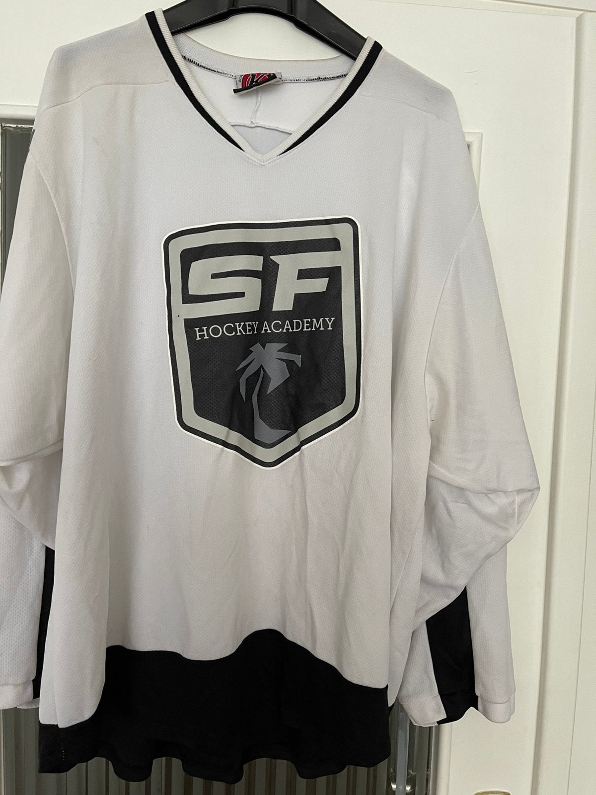 Académie de hockey. Taille XL, Envoi, Utilisé