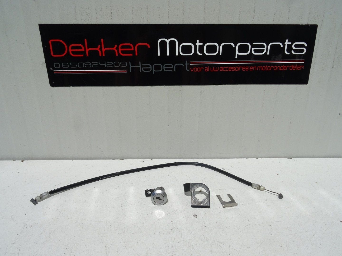 Buddy Slot Kont slotje + Kabel Yamaha YZF R1 2007-2008 RN19, Ophalen of Verzenden, -, -, -