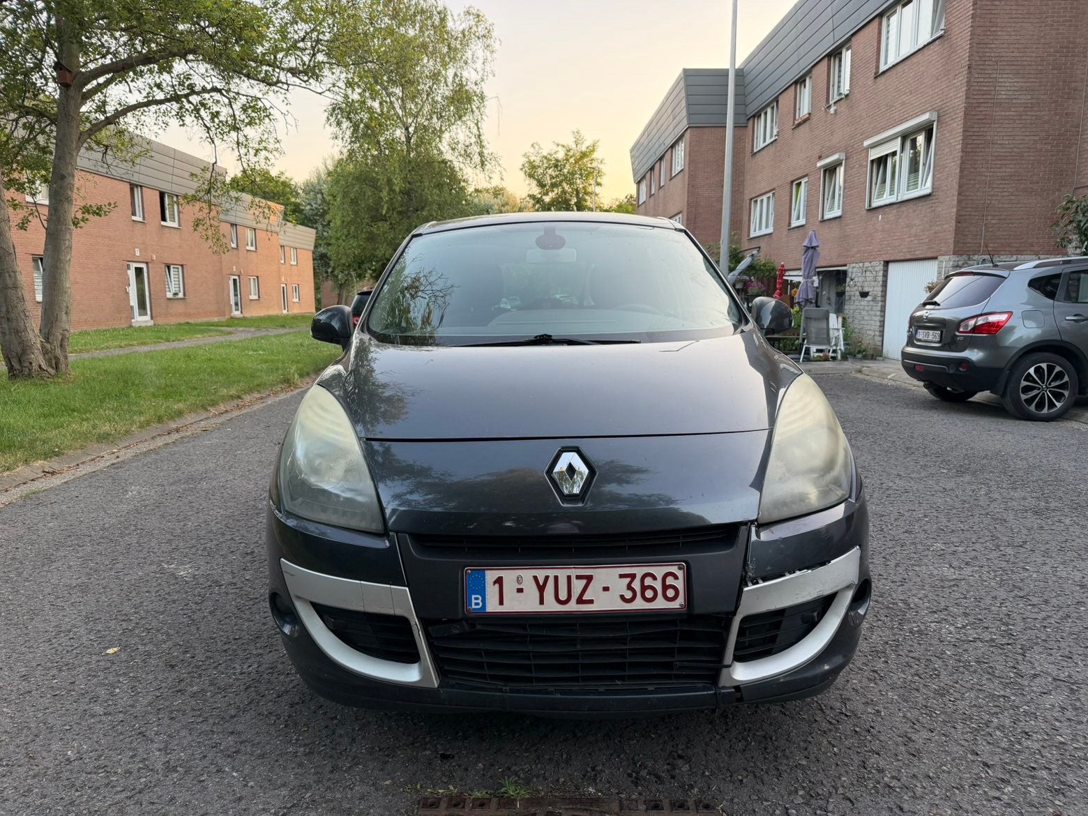 Renault scenic 1.5 diesel anne 2010 avec 210.000 km, Autos, Achat, Autre carrosserie, Diesel, Particulier