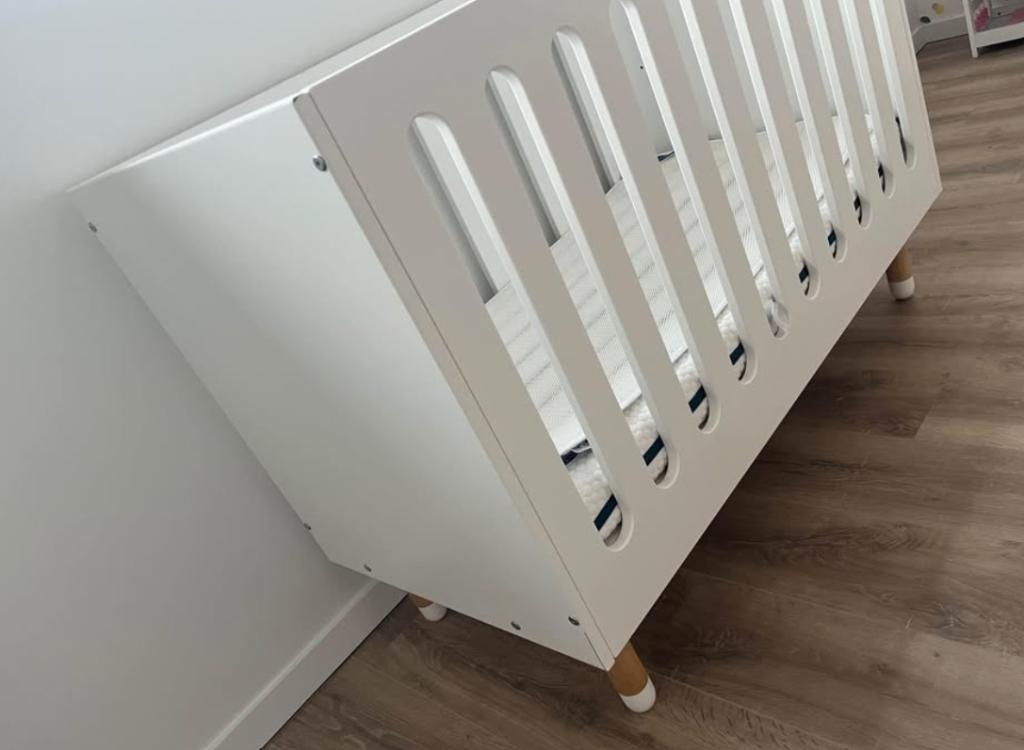 Flexa peuterbed 120 x 60, Kinderen en Baby's, Kinderkamer | Bedden, Gebruikt, Minder dan 140 cm, Minder dan 70 cm, Matras, Ophalen