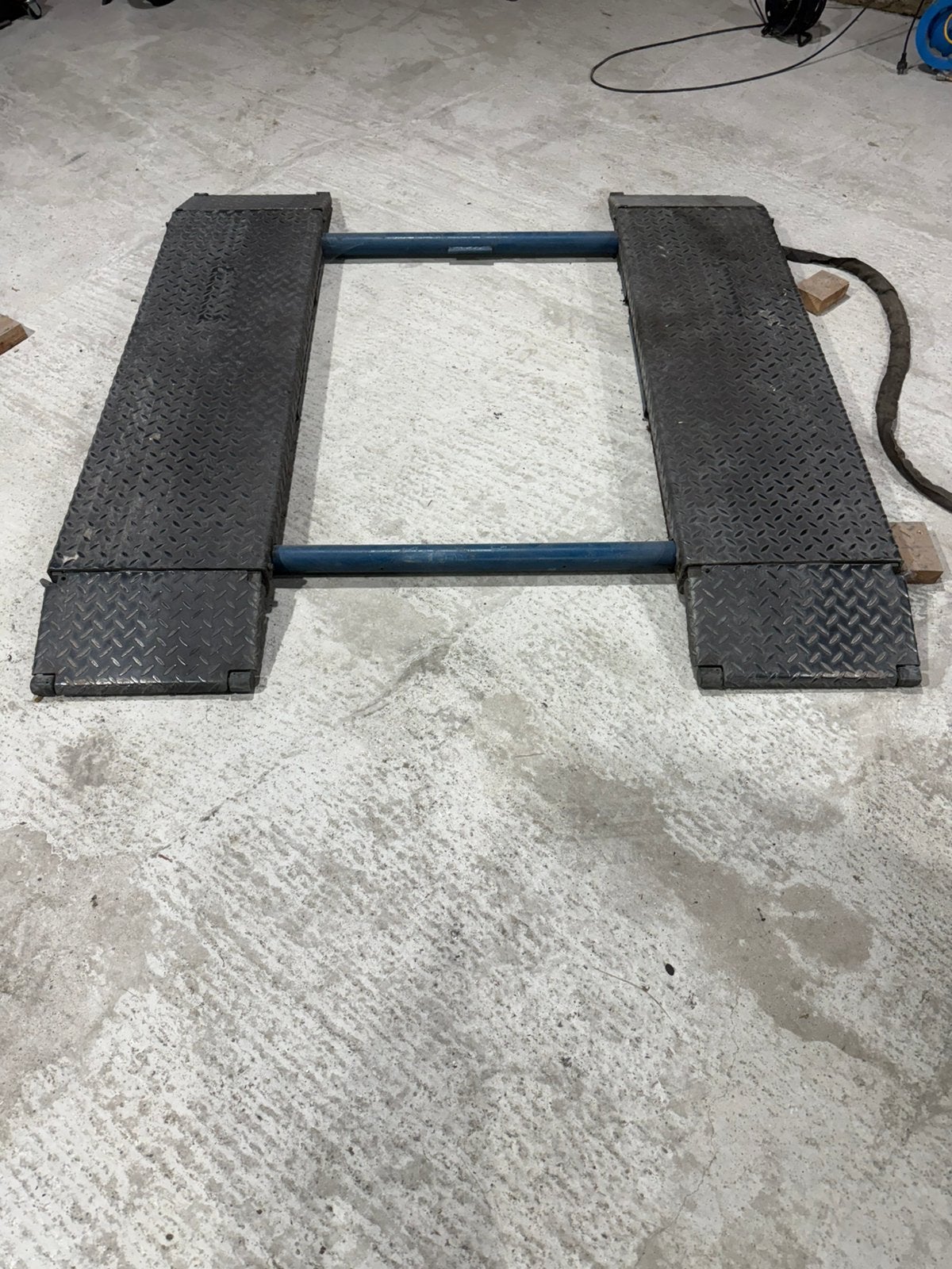Poetsbrug/bandenbrug, Auto diversen, Ophalen