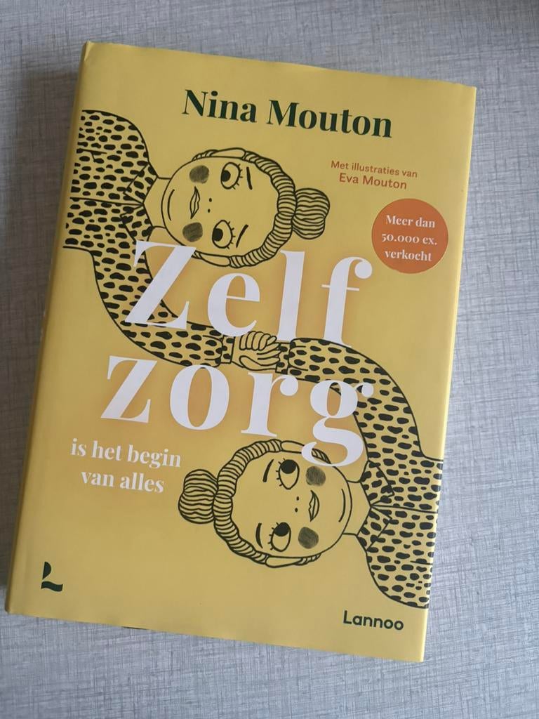 Boek zelfzorg van Nina Moutton, Ophalen, Zo goed als nieuw