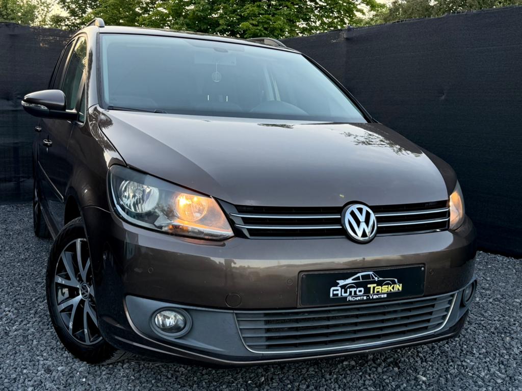 Vw // Touran // 1.6tdi // Boite auto // Gps // A voir //, Auto's, Volkswagen, Bedrijf, Te koop, Touran, ABS, Airbags, Airconditioning