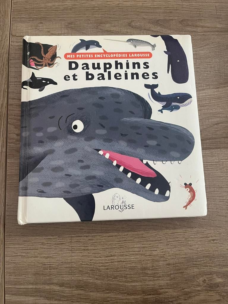 Larousse pour enfants sur les dauphins et baleines, Ophalen, Zo goed als nieuw