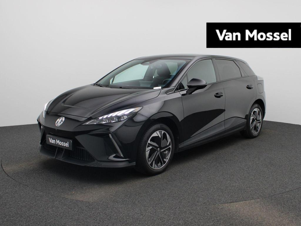 MG MG4 64 kWh Luxury (automatique), Achat, https://public.car-pass.be/vhr/559bcf42-9de5-4054-9107-3b66ac0b0ca8, 5 portes, 5 places