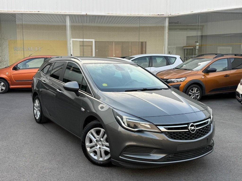 Opel Astra Sports Tourer 1.6D EcoTec 81kW Euro 6d-Temp, Auto's, Opel, Euro 6, Bedrijf, 5 deurs, https://public.car-pass.be/vhr/c02a5aa9-55a4-4add-a35e-c1e111842333