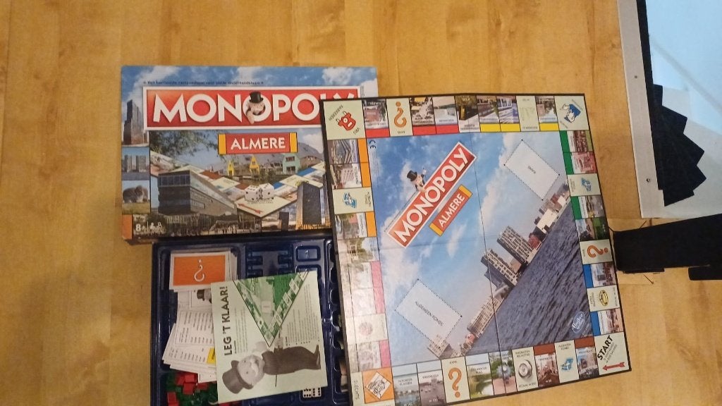 jeu de plateau new Monopoly Almere Monopoly limited, 1 ou 2 joueurs, Enlèvement ou Envoi, Neuf, Monopoly