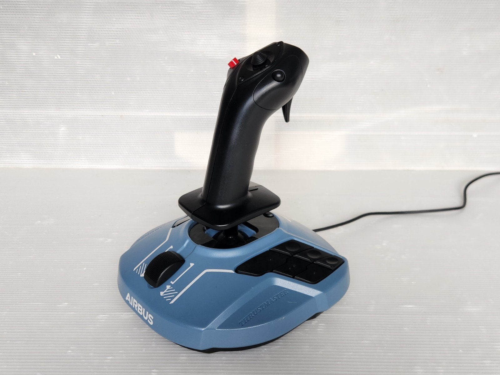 Airbus TCA control sidestick controller

Trustmaster 1:1 rea, Informatique & Logiciels, Enlèvement ou Envoi, Comme neuf