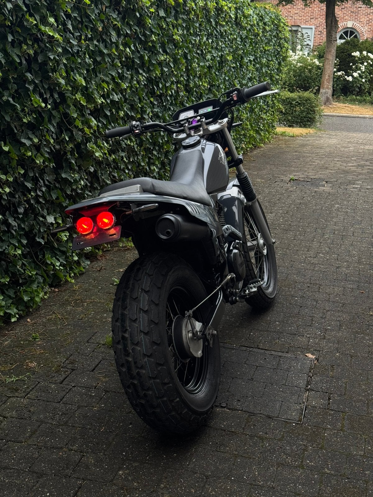 Yamaha TW 125cc, Motos, Enduro, 125 cm³, Jusqu'à 11 kW, Neuf