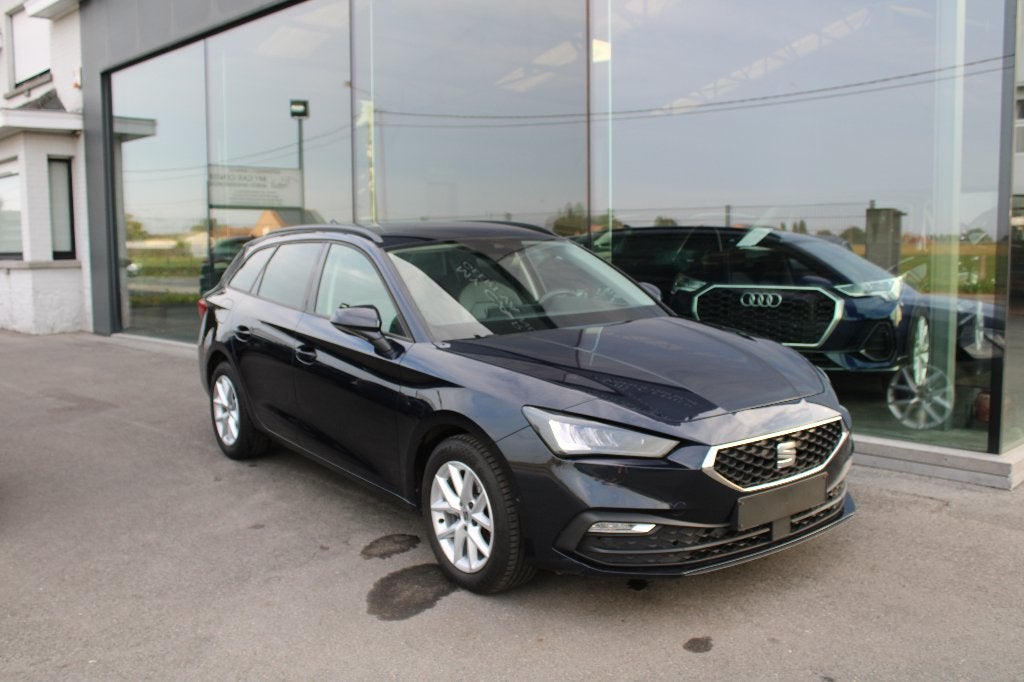 SEAT LEON 1.0 ECO TSI SW - DE NOMBREUSES OPTIONS, Autos, https://public.car-pass.be/vhr/4446dca4-3400-4d90-8eb1-249311a74afd, Euro 6
