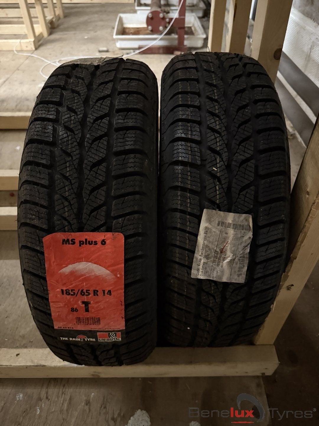 nieuw winter 185/65R14 Uniroyal 185/65 R14 185/65/14 1856514, Autos : Pièces & Accessoires, Pneus & Jantes, Neuf, 14 pouces, Pneus hiver