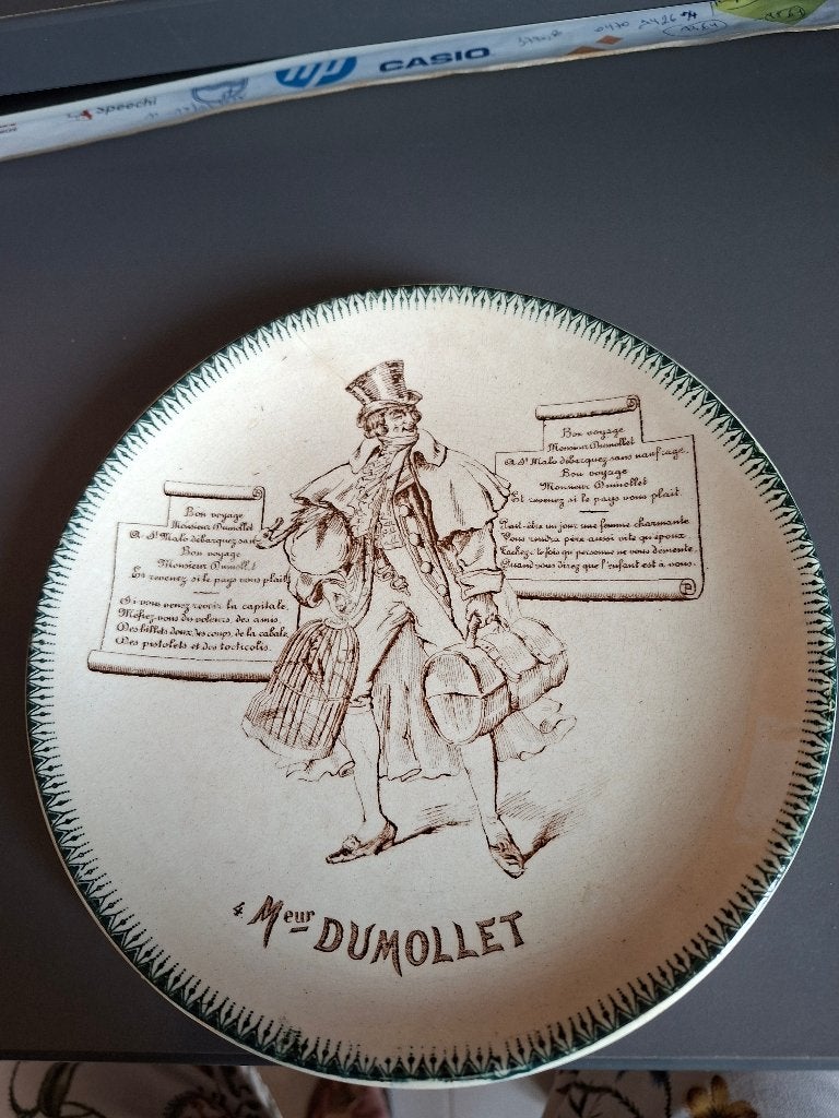 Assiette parlante en Terre de fer  "Mieur Dumollet", Enlèvement ou Envoi