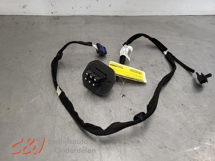 Schuifdeur schakelaar van een Renault Trafic, Auto-onderdelen, Gebruikt, -, Renault, -