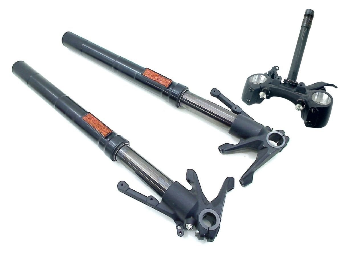 FOURCHE AVANT COMPLET Ducati Diavel (2016-2018), Dhr. S. di Majo, Utilisé, Info@cama-motorparts.nl, P.J. Troelstraweg 8 8
3144 CX  MAASSLUIS, NL