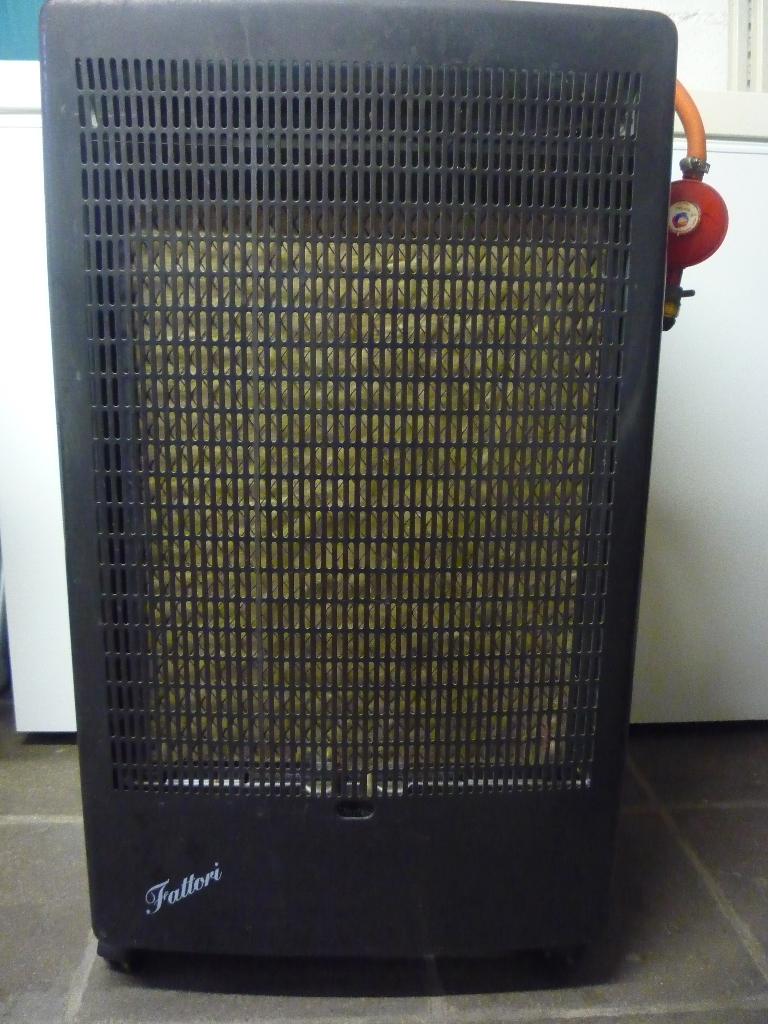 chauffage d à point au gaz ( catalor ), Ophalen, Gebruikt, Radiator