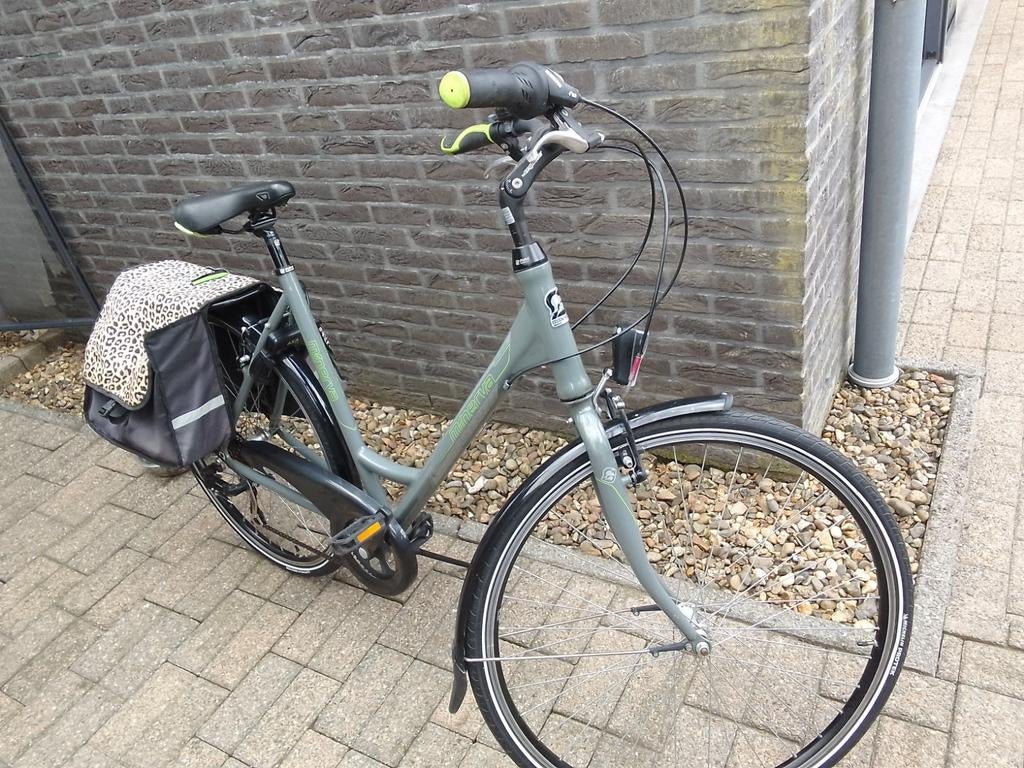 Z.g.a.n,Damesfiets maat 57, Ophalen