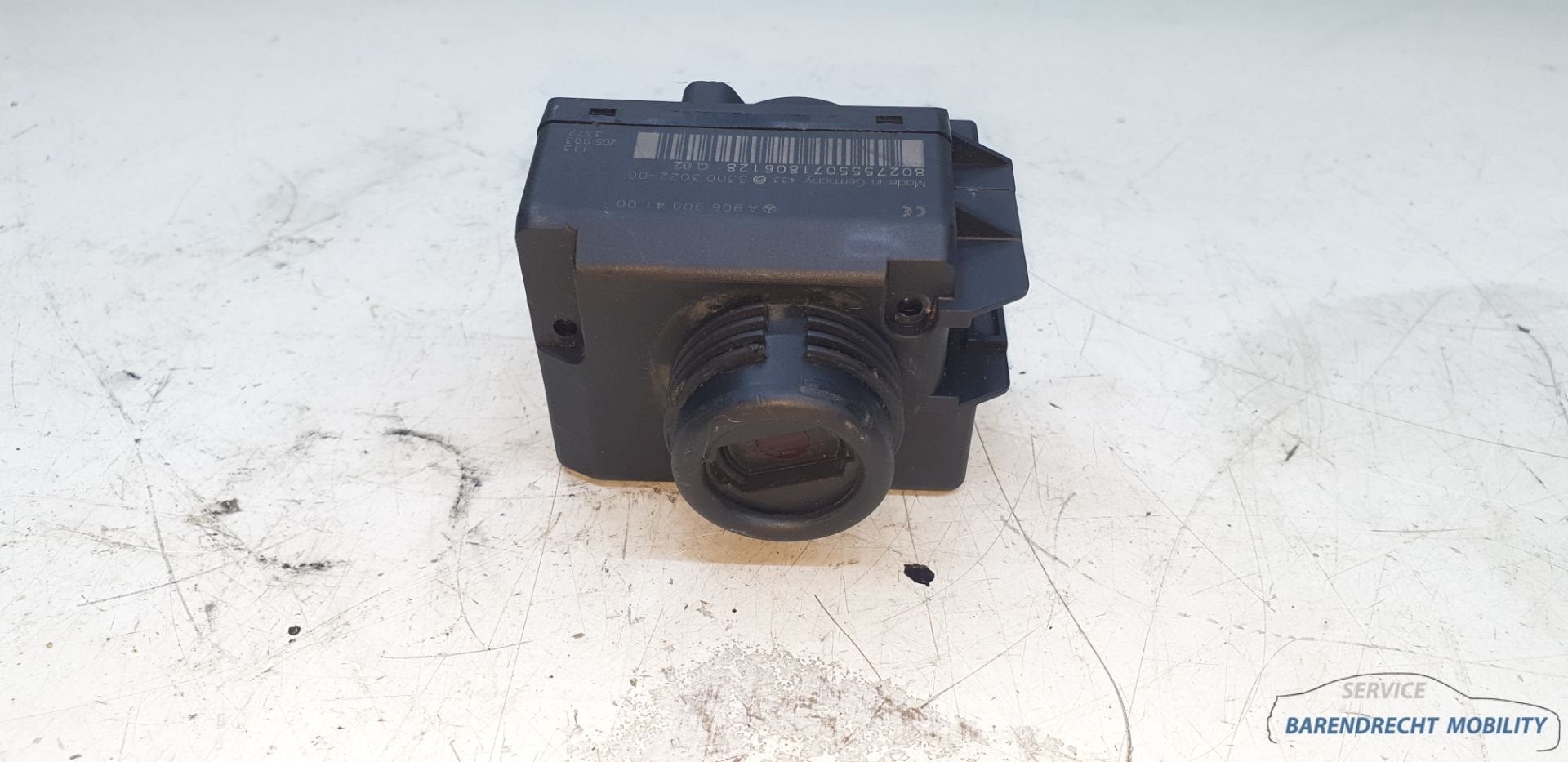 EZS Contactslot W906 sprinter 906 Mercedes 9069004100 origin, Auto-onderdelen, Gebruikt, Mercedes-Benz AG, Mercedes-Benz, Mercedesstrasse 120
70372  Stuttgart, DE