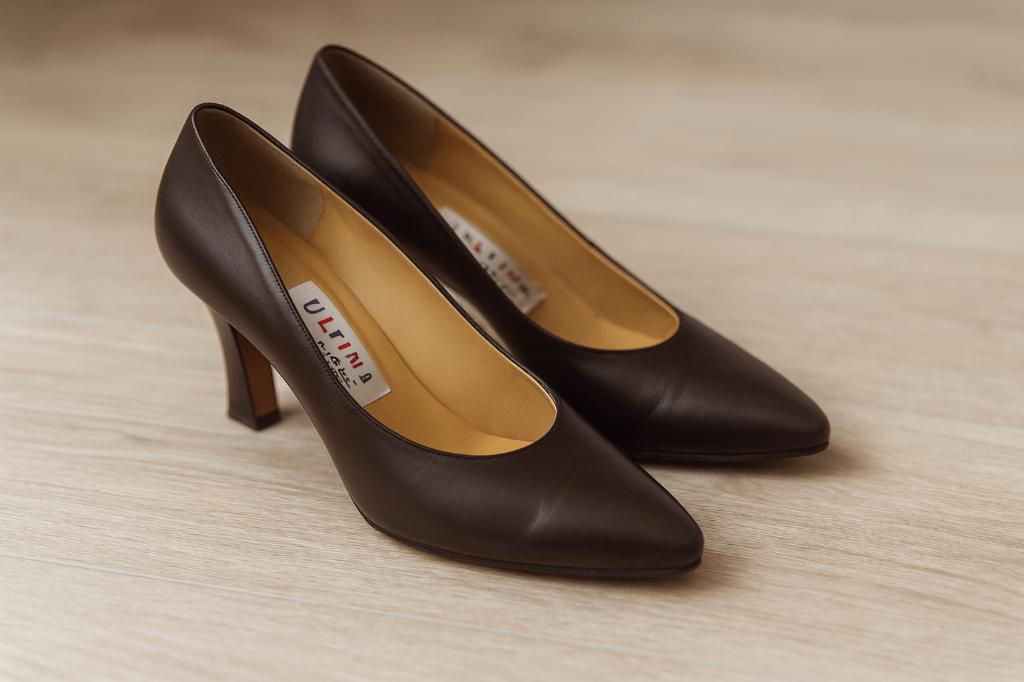 Escarpins cuir T37, Kleding | Dames, Schoenen, Zo goed als nieuw, Pumps, Bruin, Ophalen of Verzenden