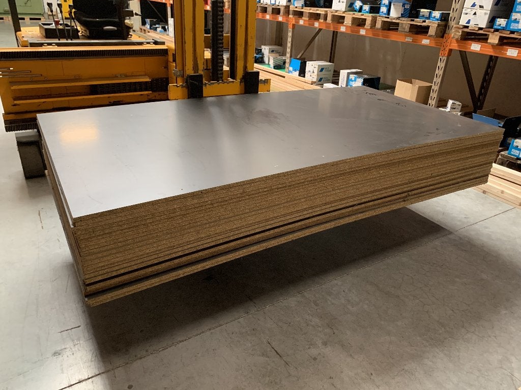 21x Betonspaanplaat 260x125 cm (18mm) – Bekistingsplaat, Bricolage & Construction, Plaques & Panneaux, Neuf, Bétonplex, Moins de 20 mm
