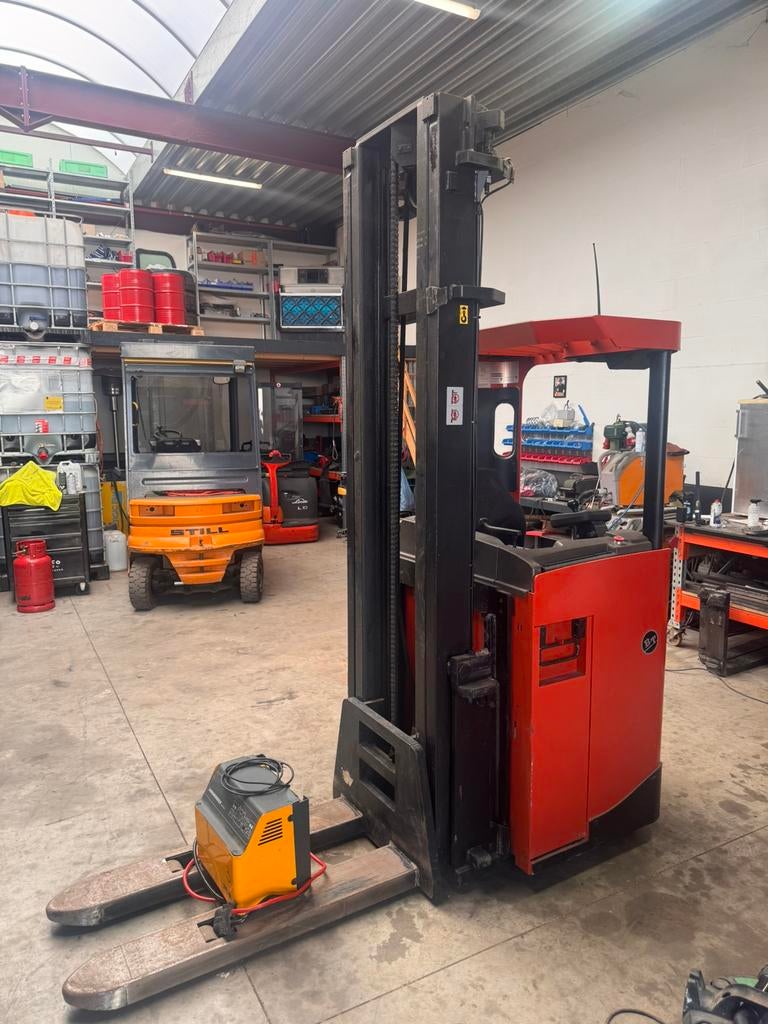 BT SRE Stapelaar/orderpicker, 1000 à 2000 kg, Enlèvement, Électrique, Empileur