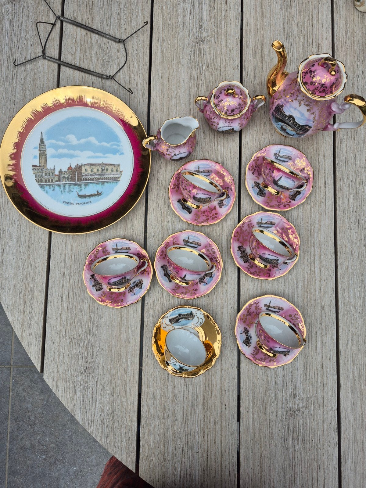 Venetiaans koffieset met extra's, Ophalen