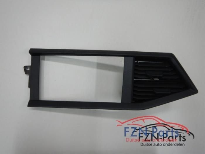 VW transporter T6 inleg Navi dashboard, Auto-onderdelen, Ophalen of Verzenden, Gebruikt