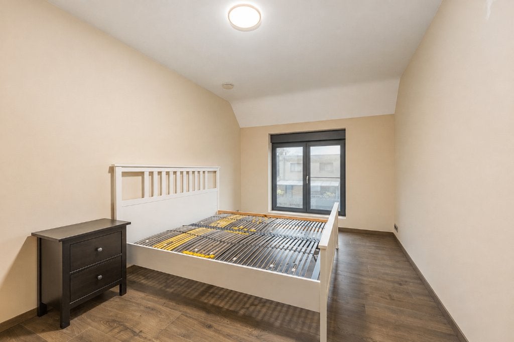 Bed wit Hemnes 180 x 200, Huis en Inrichting, Slaapkamer | Bedden, Ophalen, Wit, Tweepersoons, Zo goed als nieuw